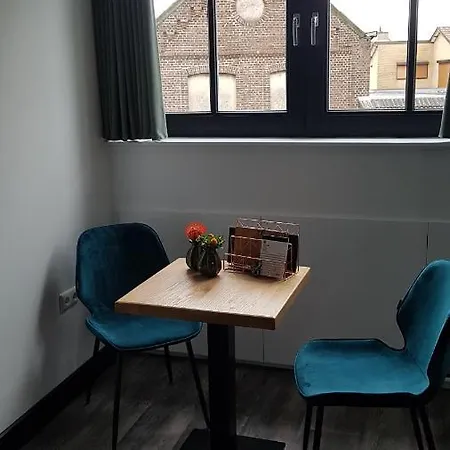 La Отель типа 