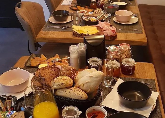 住宿加早餐酒店 La 4*